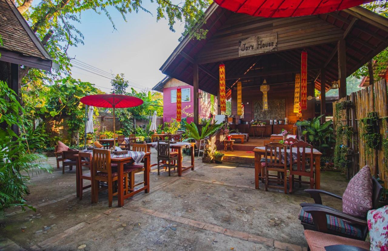 Joy'S House & Tour Bed and Breakfast Chiang Mai Exterior foto